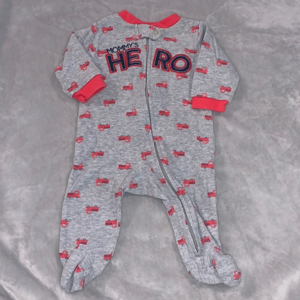 Carter’s mommy’s hero zipper footie/ sleeper 3 month baby boy